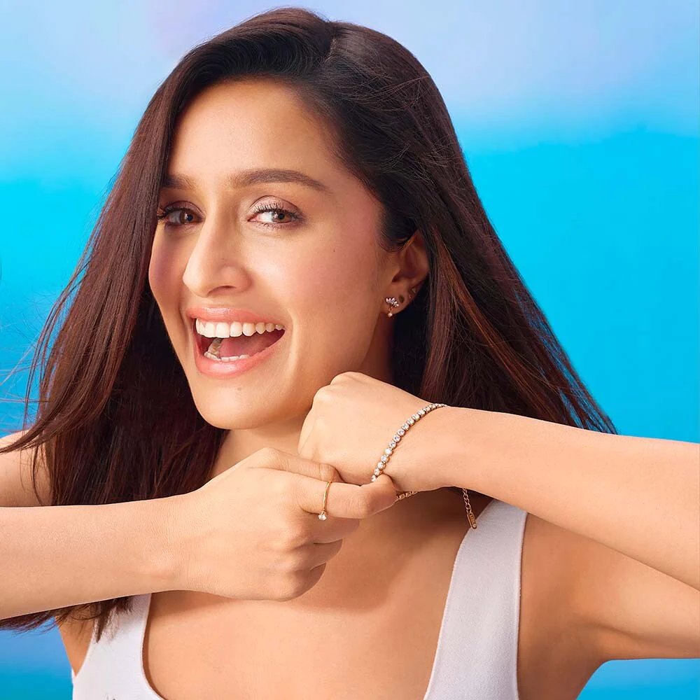 Shraddha Kapoor styling the tennis bracelet with a fine ring